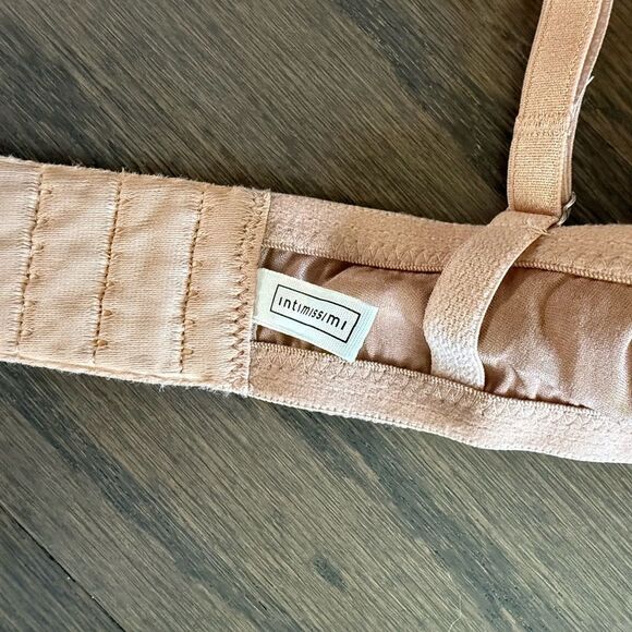 Intimissimi Silk Simona Super Push-up Bra in Satin Pink - Picture 3 of 3